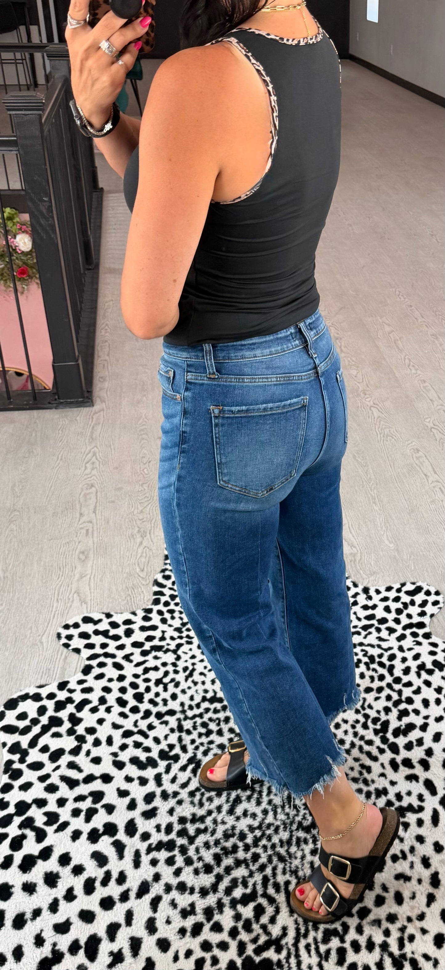 Cheetah Trim Tank
