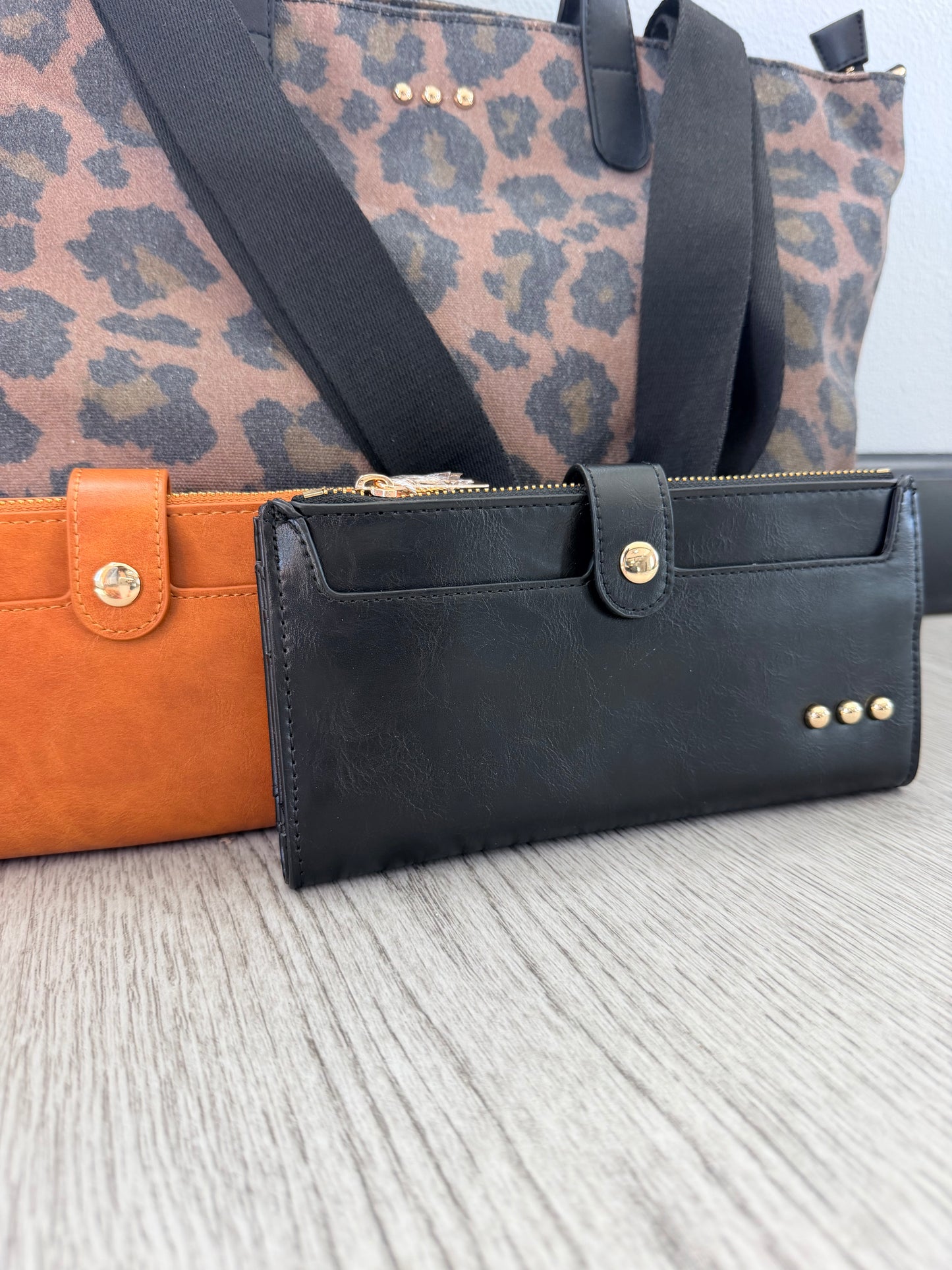 Essentials Carryall Wallet
