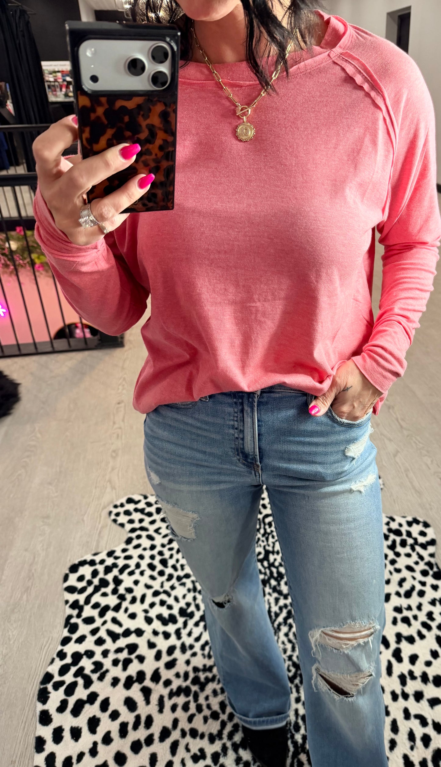 Raglan Sleeve Thumbhole Top