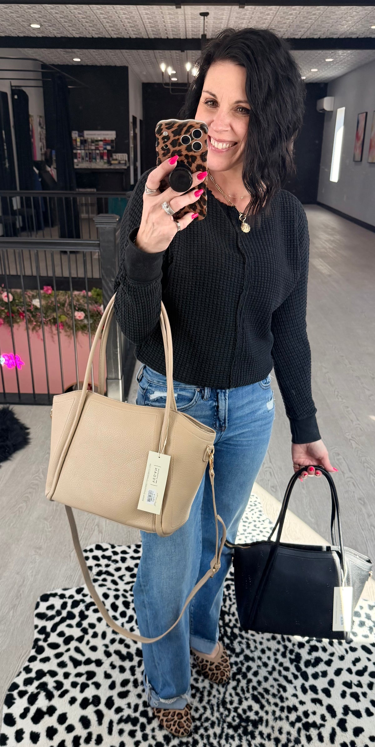Regina Tote