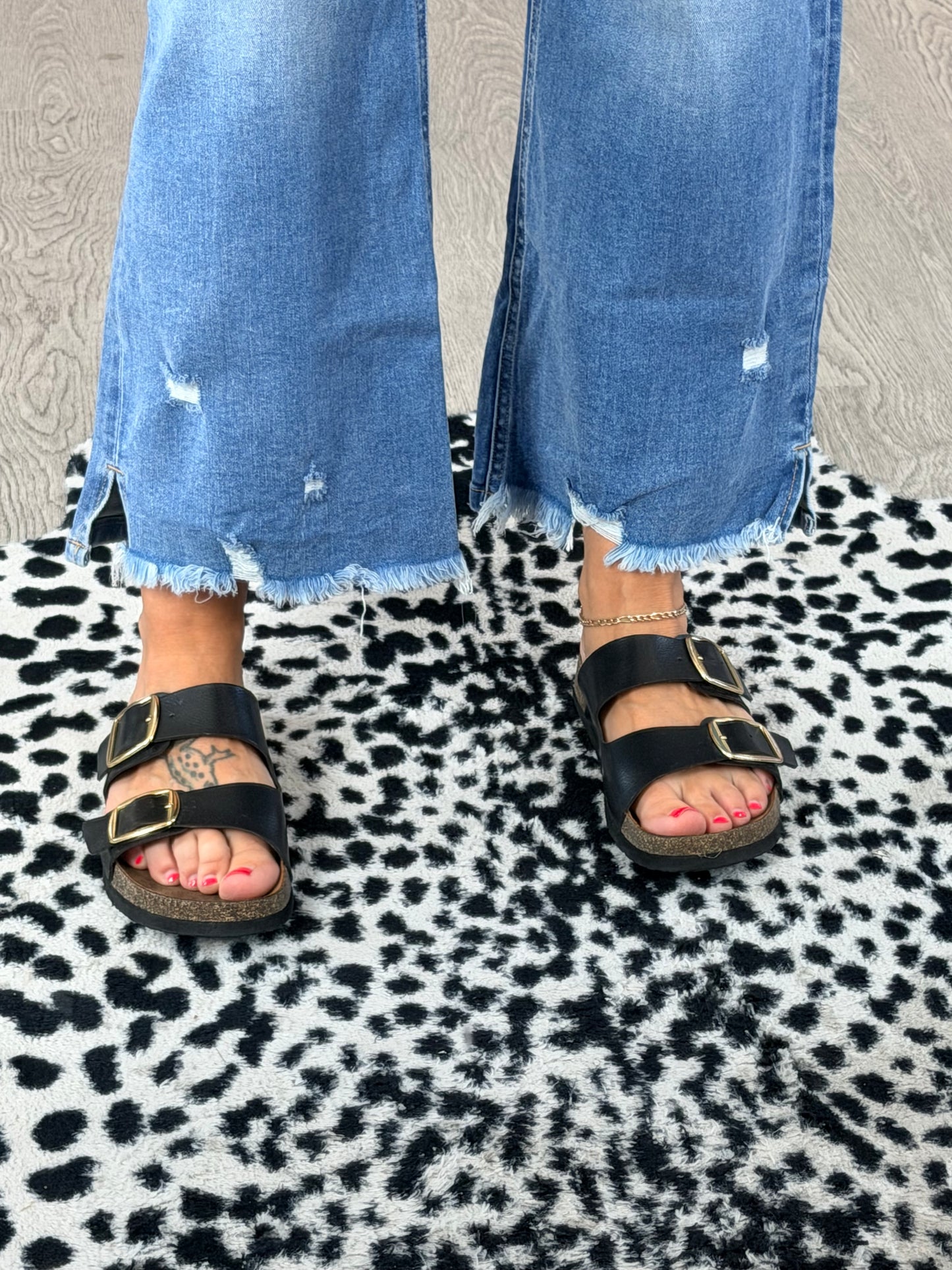 Wide Leg Zenana Crops