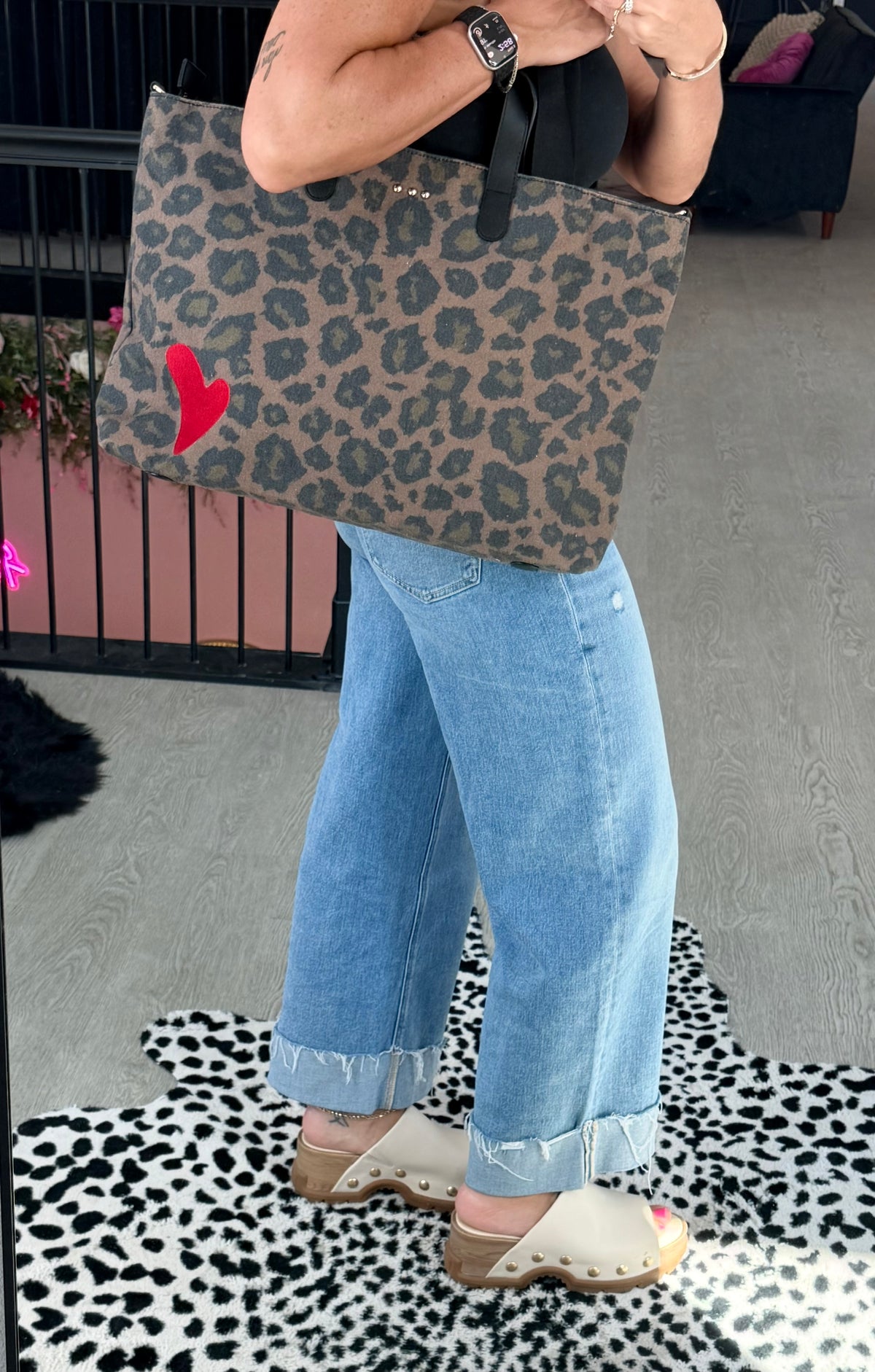Chelsie Canvas Printed Tote